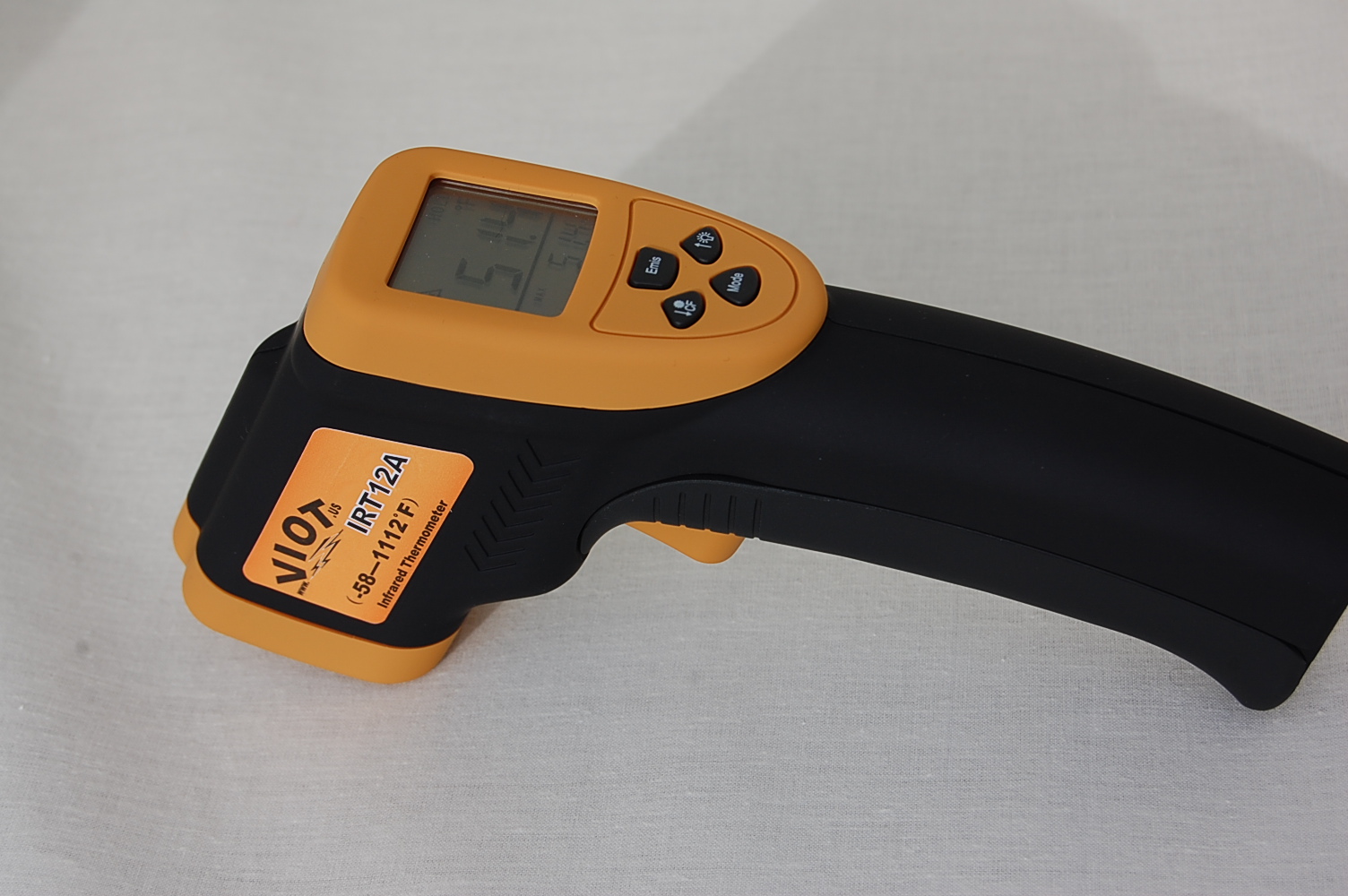 Infrared Digital Thermometer, Non-Contact, Quick body surface temperature scan diagnosis tool