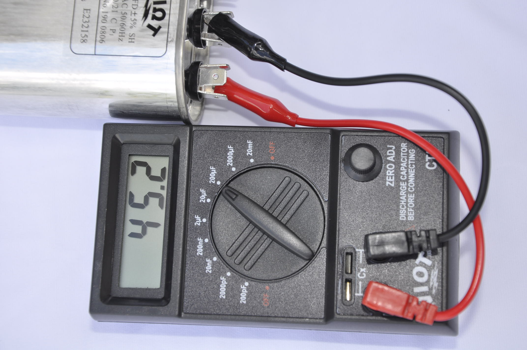 Portable Digital Capacitor Tester: Wide ranges; Model CT5, for testing capacitance from pFd  up to 2