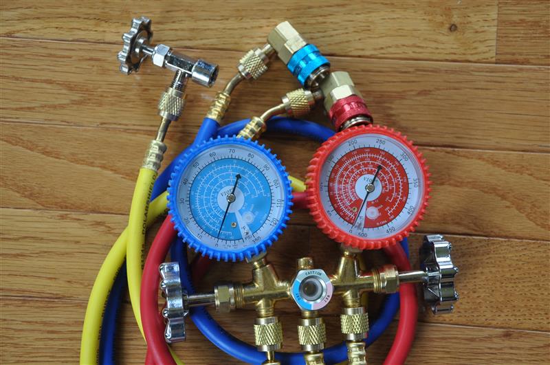 Manifold Gauge Classic Forged Brass+3ft Hoses+Car AC Quick Couplers and R134a Can Tap