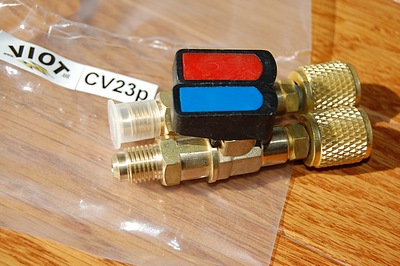 HVAC Tool:1/4 SAE MFL X 5/16 SAE FFL R410a System Port Manifold Connector adaptor Hand Ball Valve