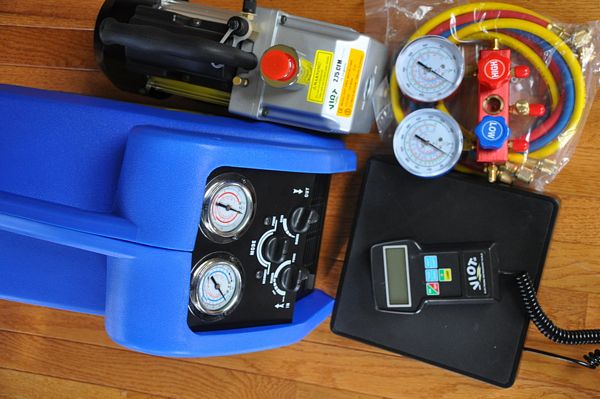 Kit 9: 4 Ultimate Professional Service Tools: Twine Piston Recovery Unit, Deep Vacuum Pump, Refrigerant Scale, and R410a